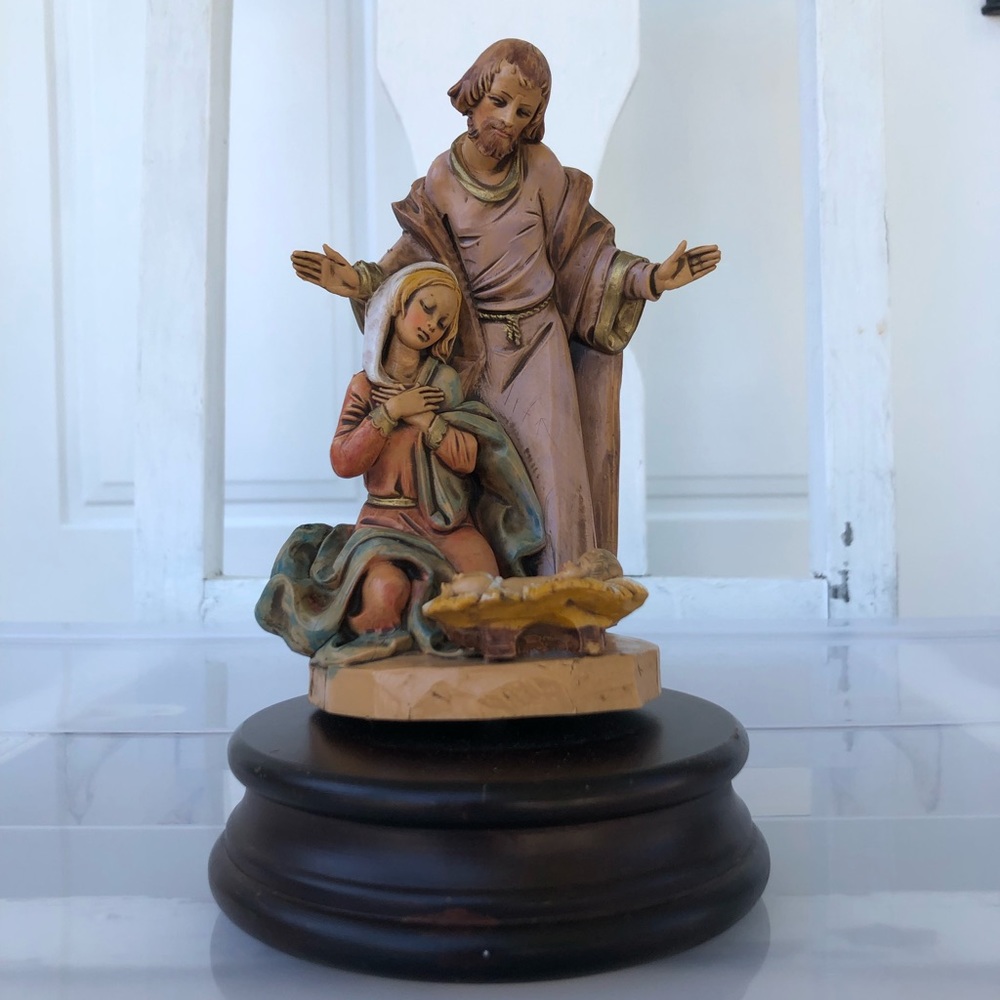 Fontanini Holy Family Figurine Musical Wood Base VNTG Simonetti 799